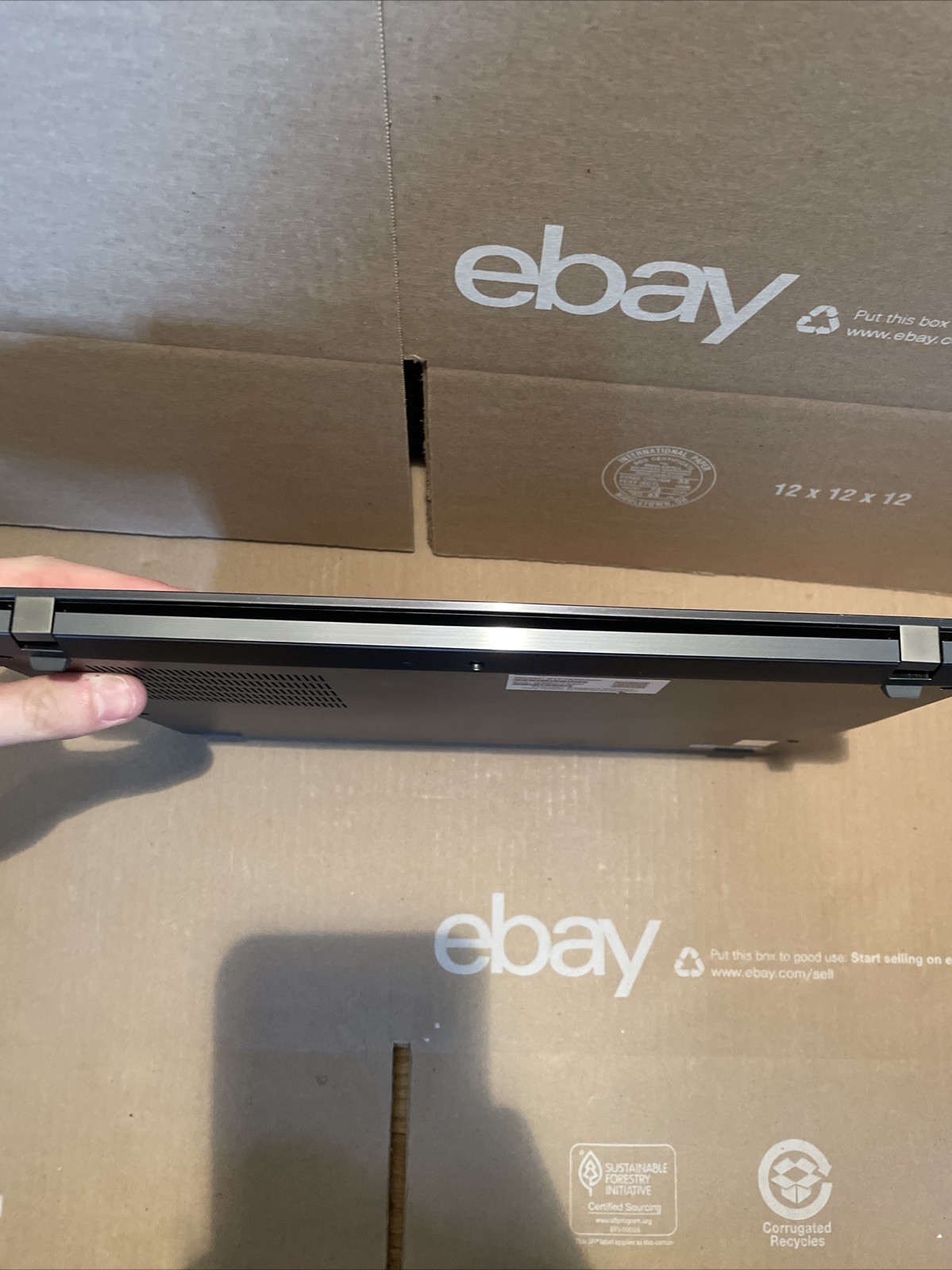 Lenovo ThinkPad T14s Gen 4 – i7-1370P – 32GB DDR4 – 512GB SSD – 14′ Touch – WNTY