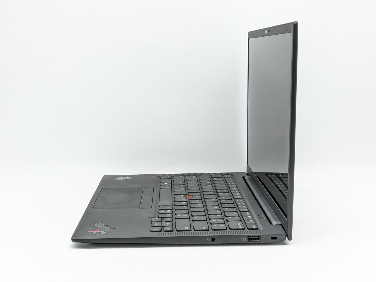 Lenovo ThinkPad X1 Carbon 9th Gen 14″ i7-1185G7 16GB DDR4 512GB SSD Windows 11H