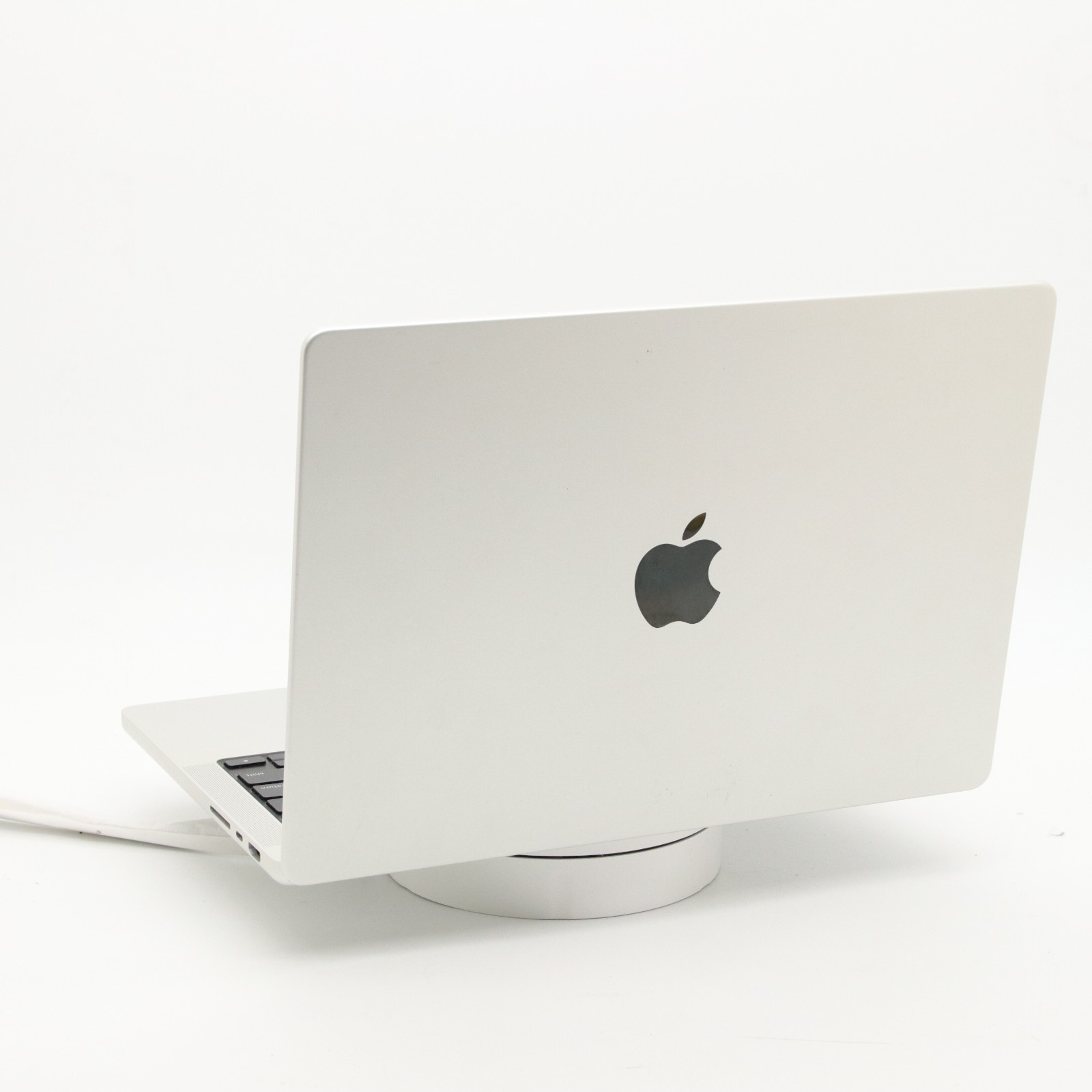 Apple MacBook Pro 14″ M1 2021 – M1 Pro 10-Core 512GB SSD – 16GB RAM