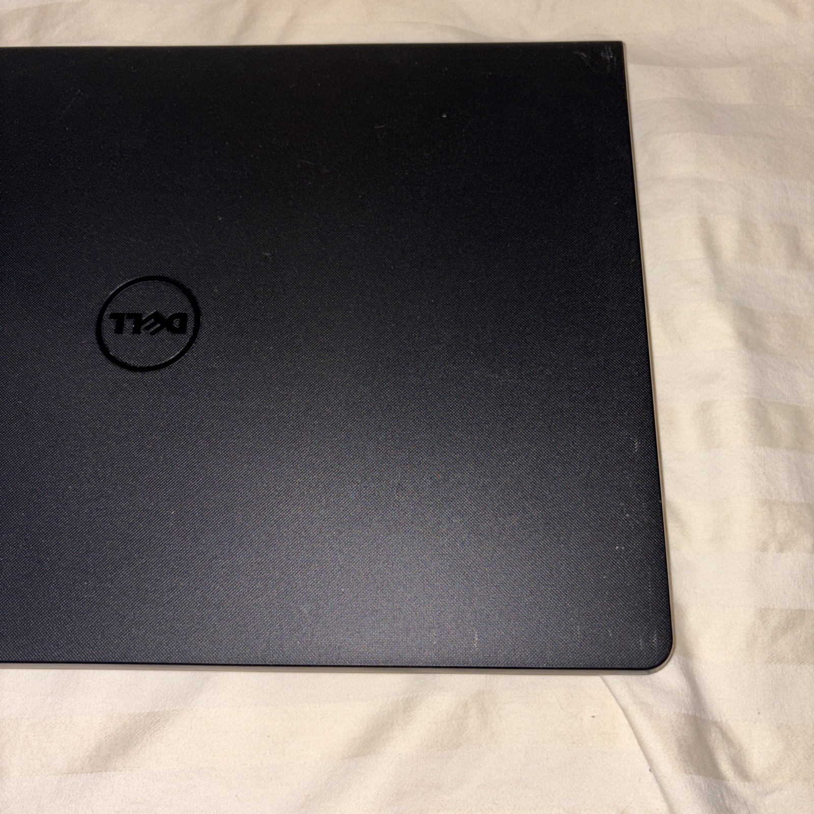 Dell Inspiron 15 3567 15.6in i3-6006U 2.0GHz, 4 GB, 1 TB HDD, Win 10 Home
