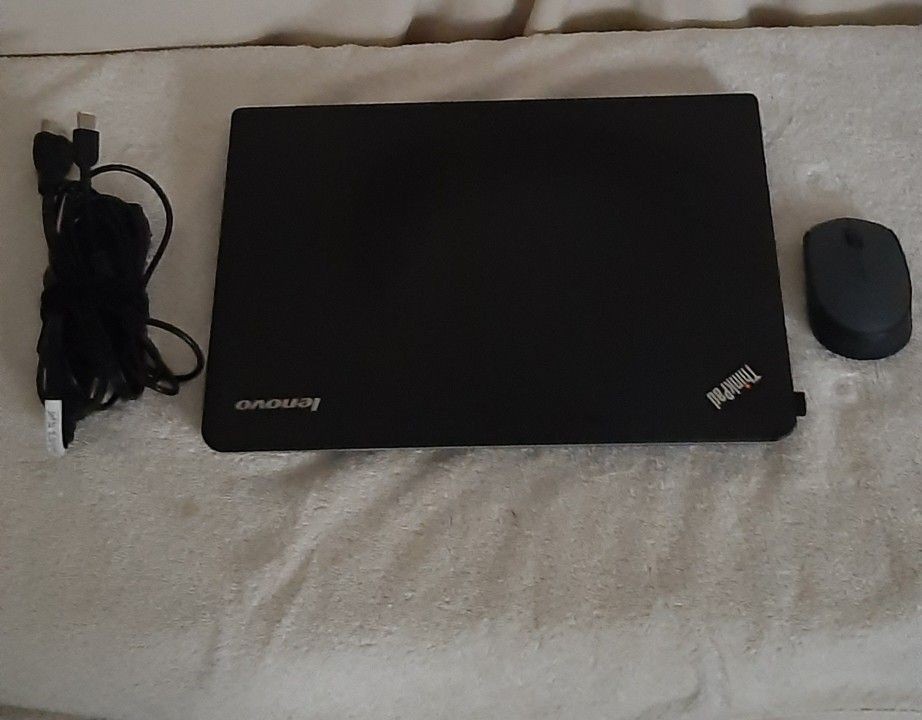 Lenovo ThinkPad Edge E440 14″ Laptop Computer Windows 10 I7-4702MQ – Sold AS-IS
