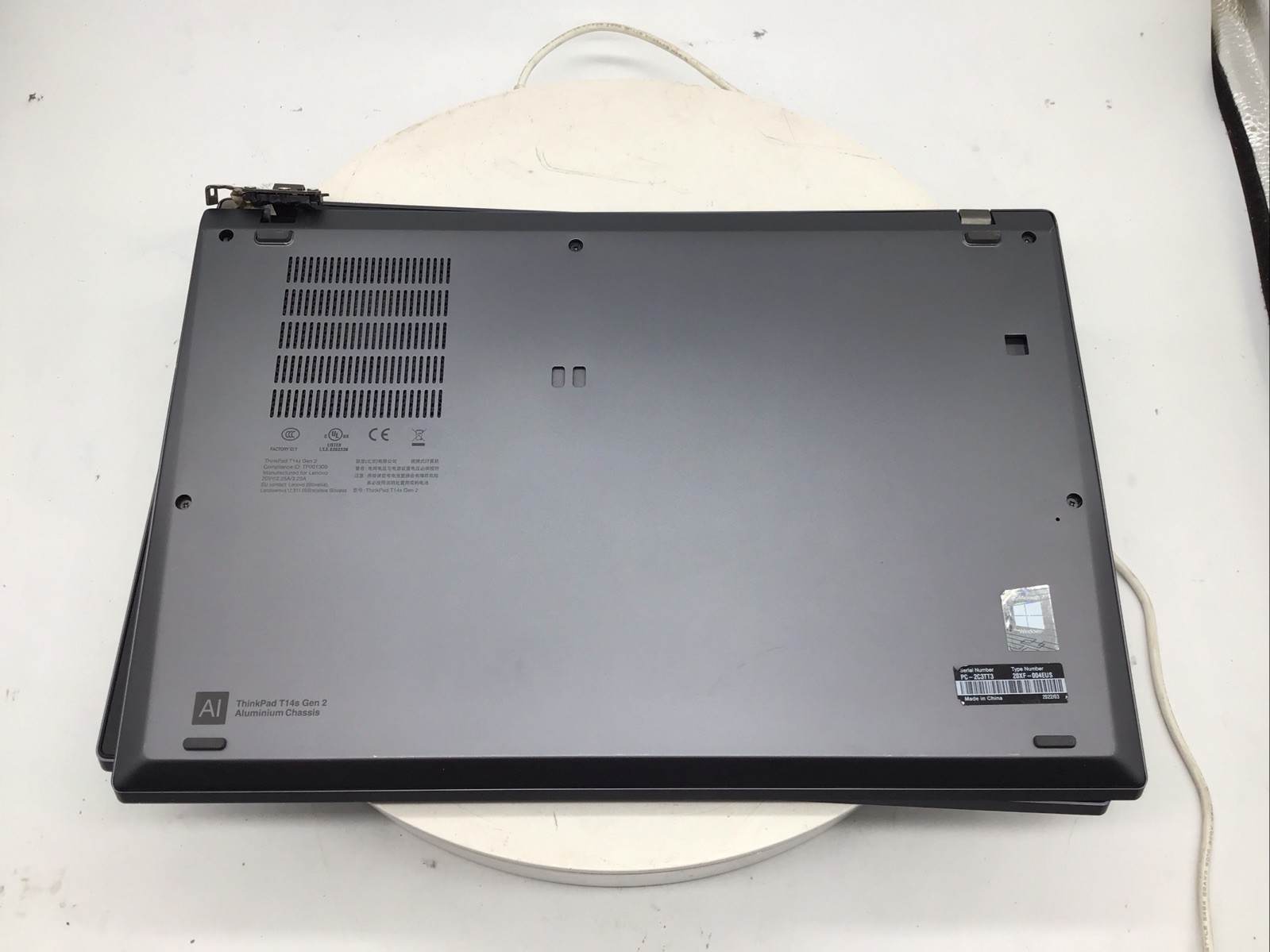 Lenovo ThinkPad T14s G2 14″ Laptop Ryzen 7 PRO 5850U 16GB RAM 512GB SSD W11P U R