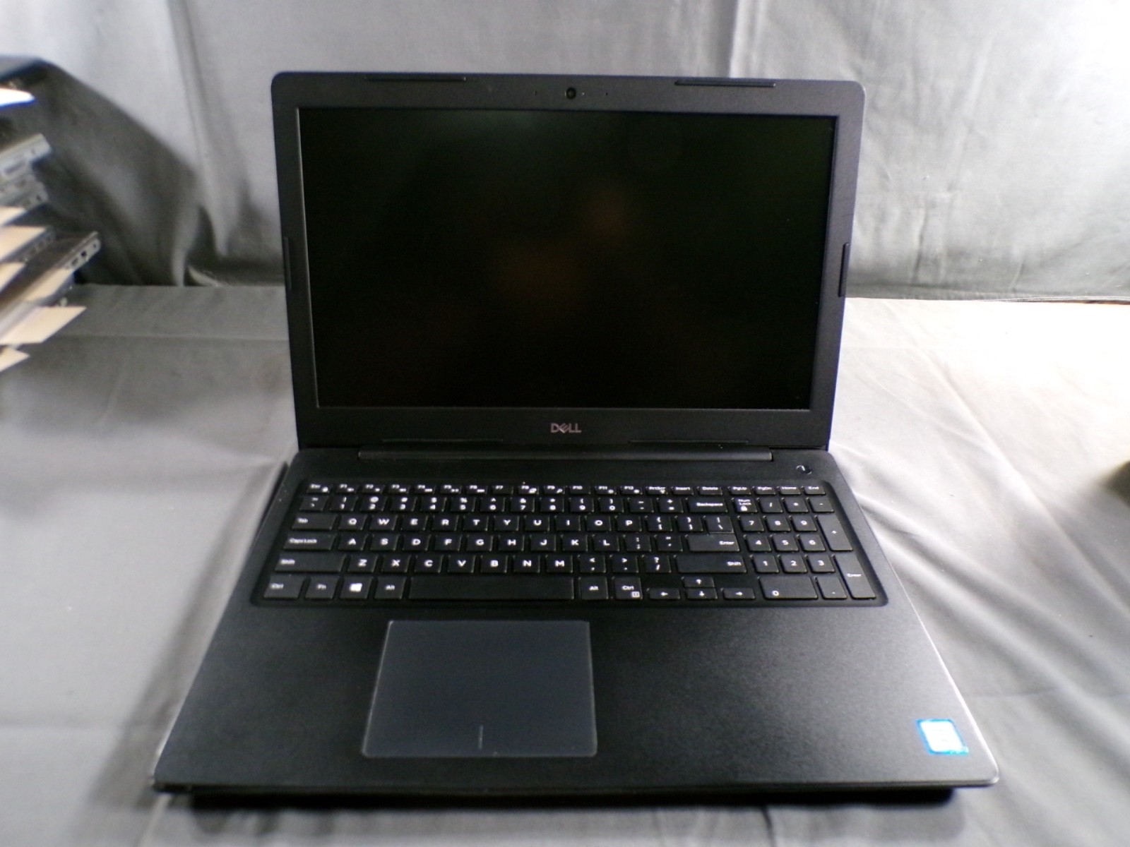 DELL LATITUDE 3590 INTEL CORE i3-6006U 2.00GHZ 8GB RAM **NO HD / NO CADDIE