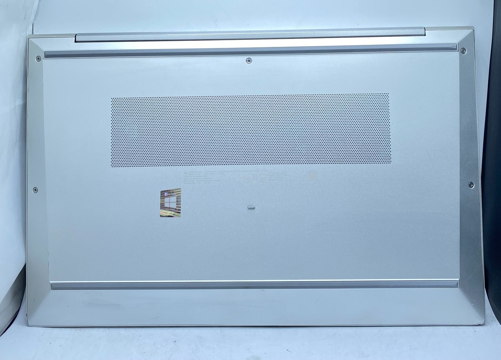 HP EliteBook 850 G8 15.6″ Laptop Intel i5-1135G7 2.40GHz 8GB RAM 256GB SSD
