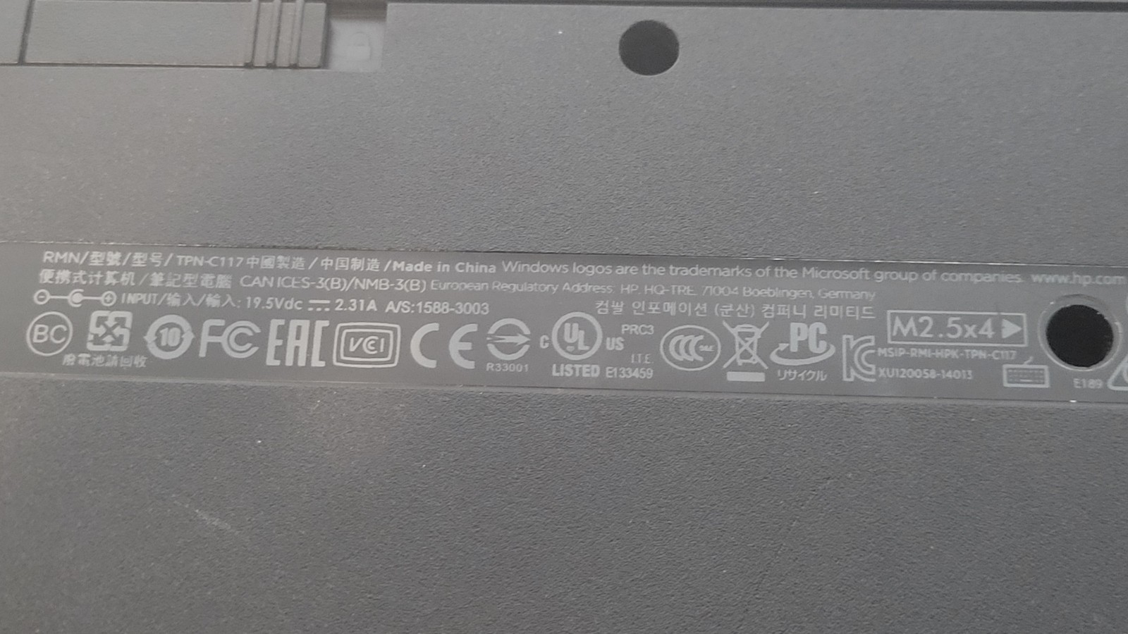 HP 15-f132wm 15.6″ Laptop Intel Windows Reset No Battery Missing Keys