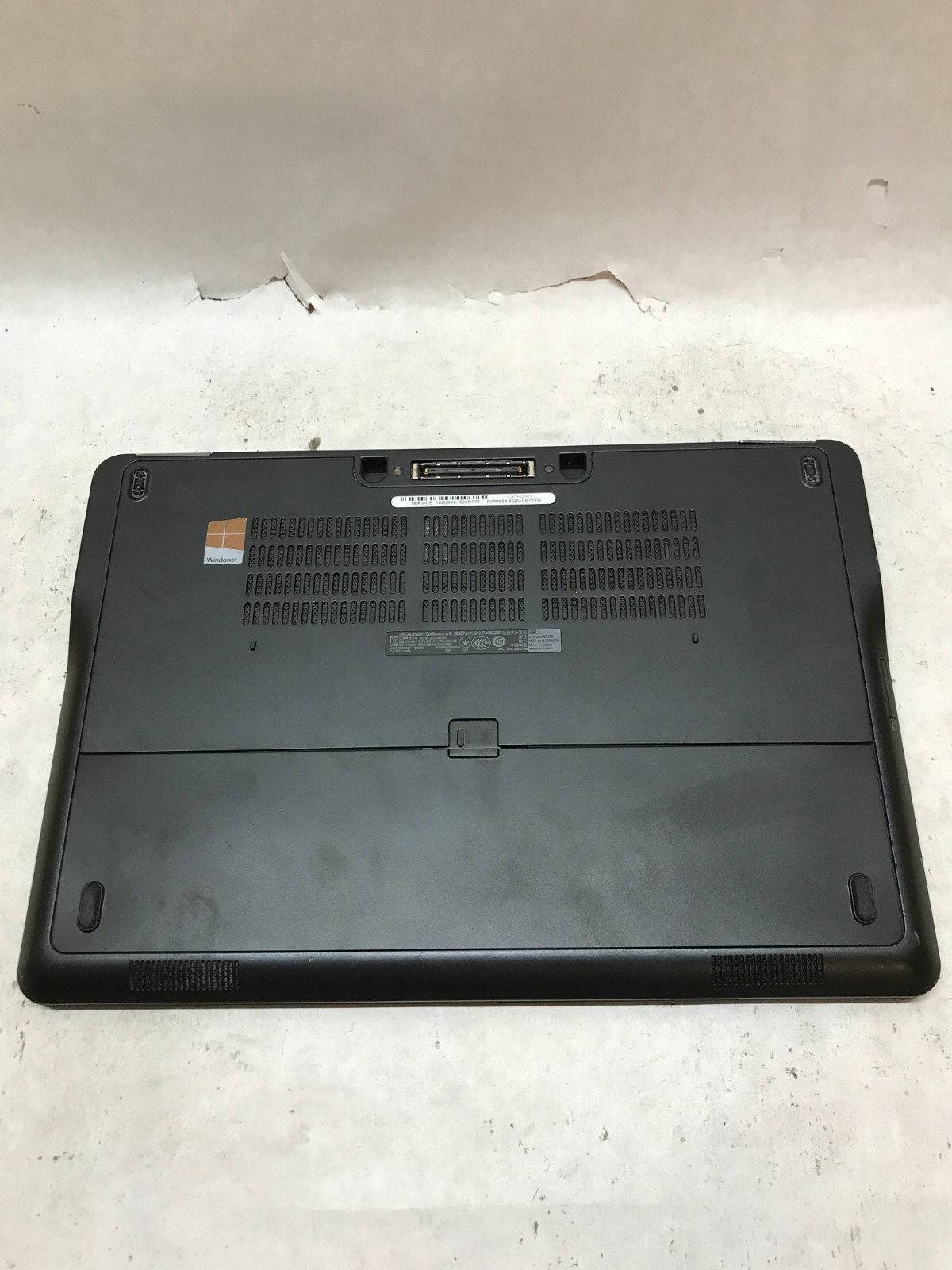 Dell Latitude E7450 14″ Laptop Intel i5-5300U 2.3GHz 4GB RAM NO HDD/OS Chips -DW
