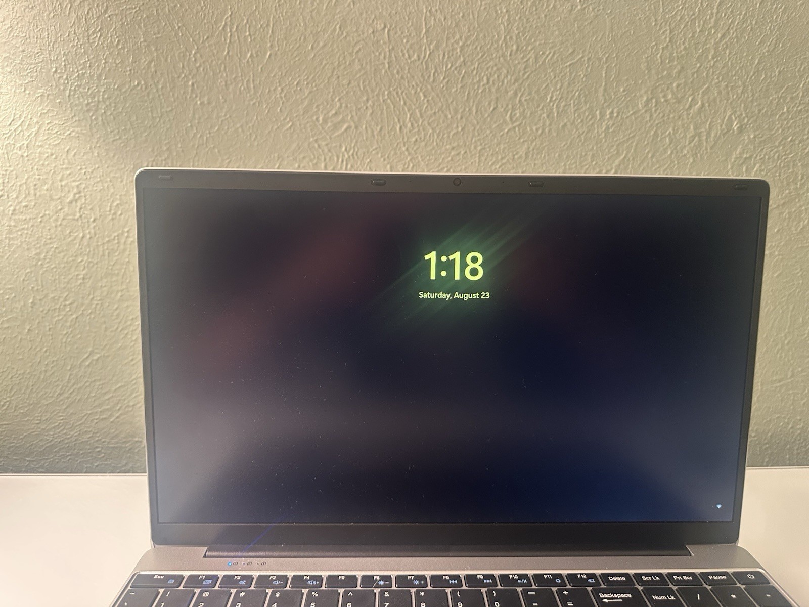 Windows 11 Pro PC, clean, fast. Great for work/gaming. License incl.