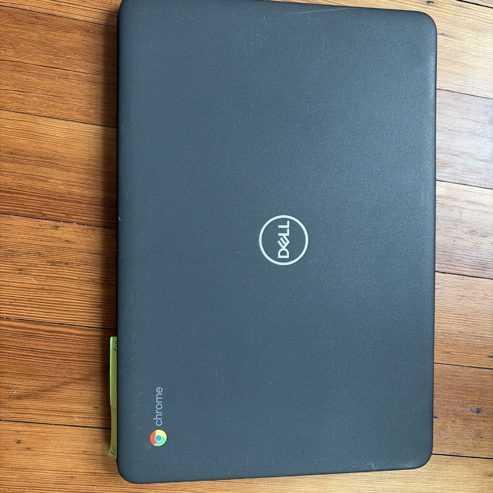 Dell Chromebook 3100 2-in-1 Touchscreen 4GB RAM, 32GB SSD with Charger