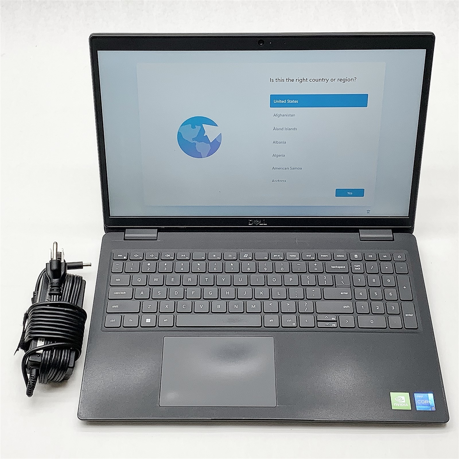Dell Latitude 3520 Laptop i7 1165G7 2.80GHZ 15.6″ HD 8GB 512GB NVMe Windows 11