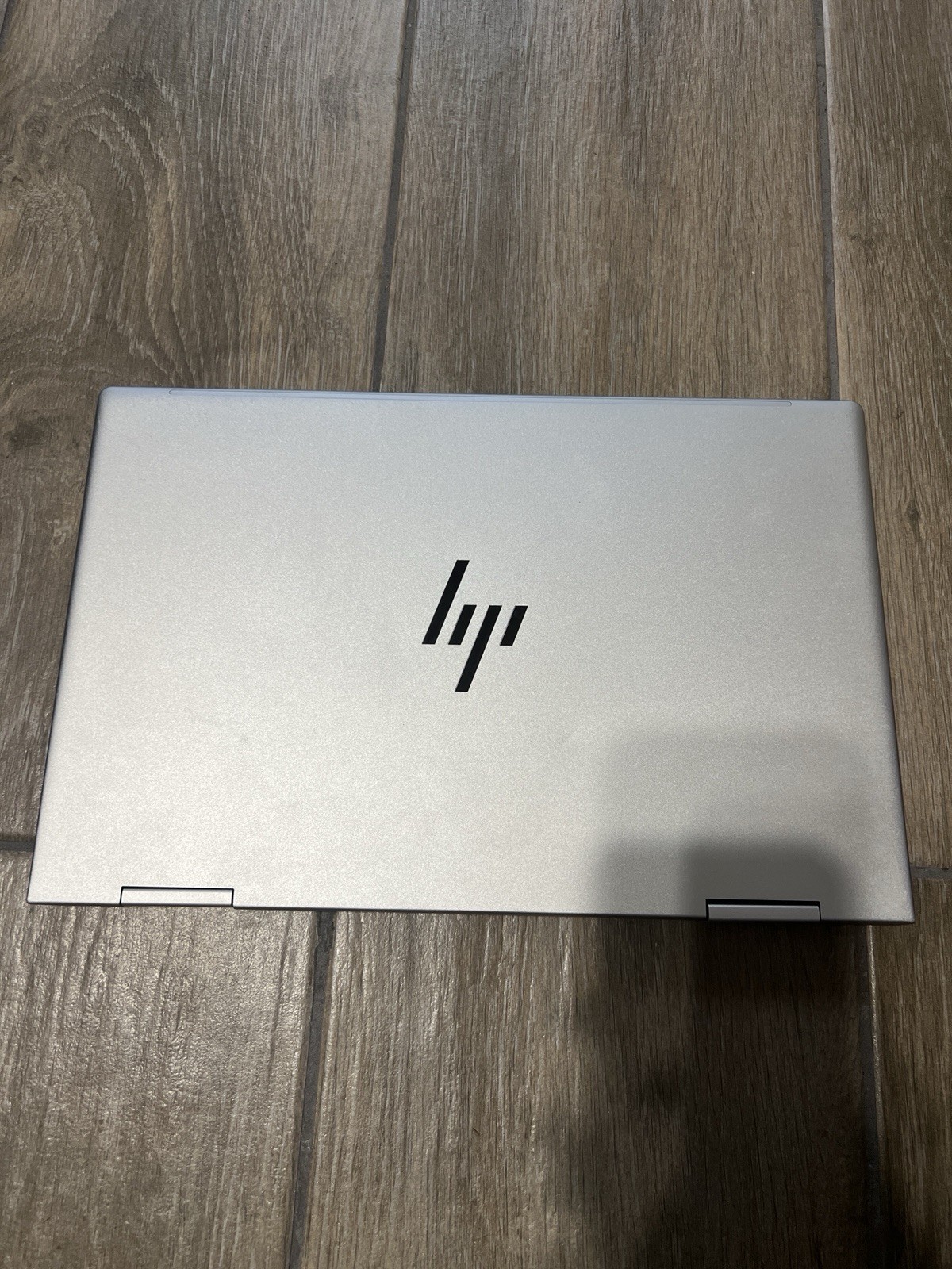 HP Envy x360 14-es1023dx 14″ 16gb 512gb SSD Core 7 150u 5.4GHz Win11h
