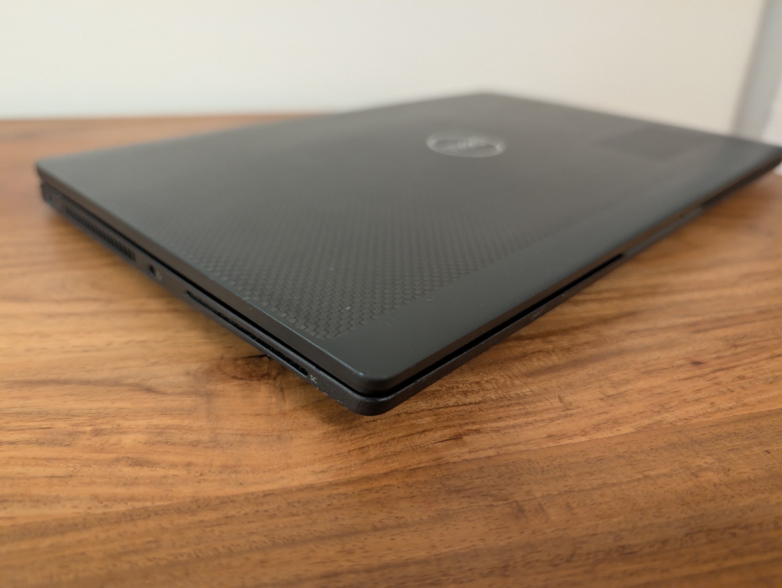 Dell Latitude 7420 14″ (Intel Core i7-1185G7, 16GB RAM, 512GB SSD)