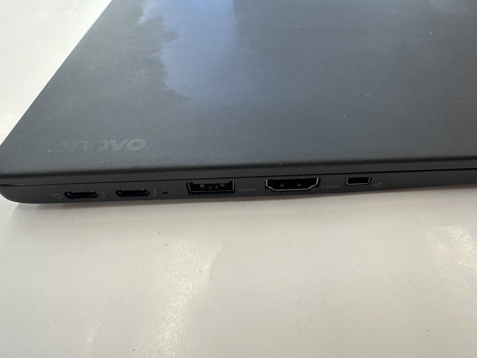 Lenovo 20HR000HUS TP X1 5th Gen 14″ i7-7600 8GB 500GB SSD Win 11 Pro