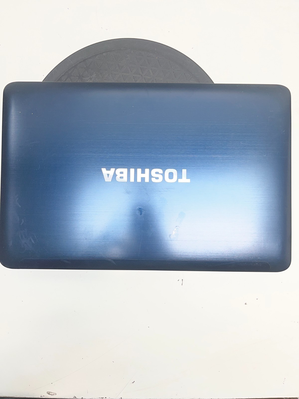 Toshiba Satellite L755-S5175 Intel Core i5-2450M 2.50GHz 8GB NO HDD