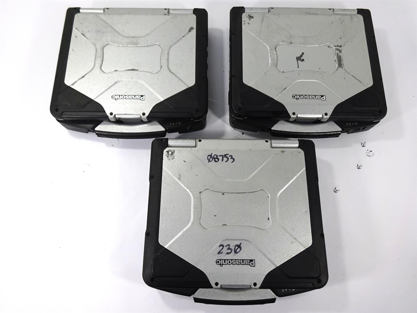 Lot 3 – Panasonic CF-31 MK5 Core i5-5300U 2.3GHz 8GB RAM – No Hard Drive