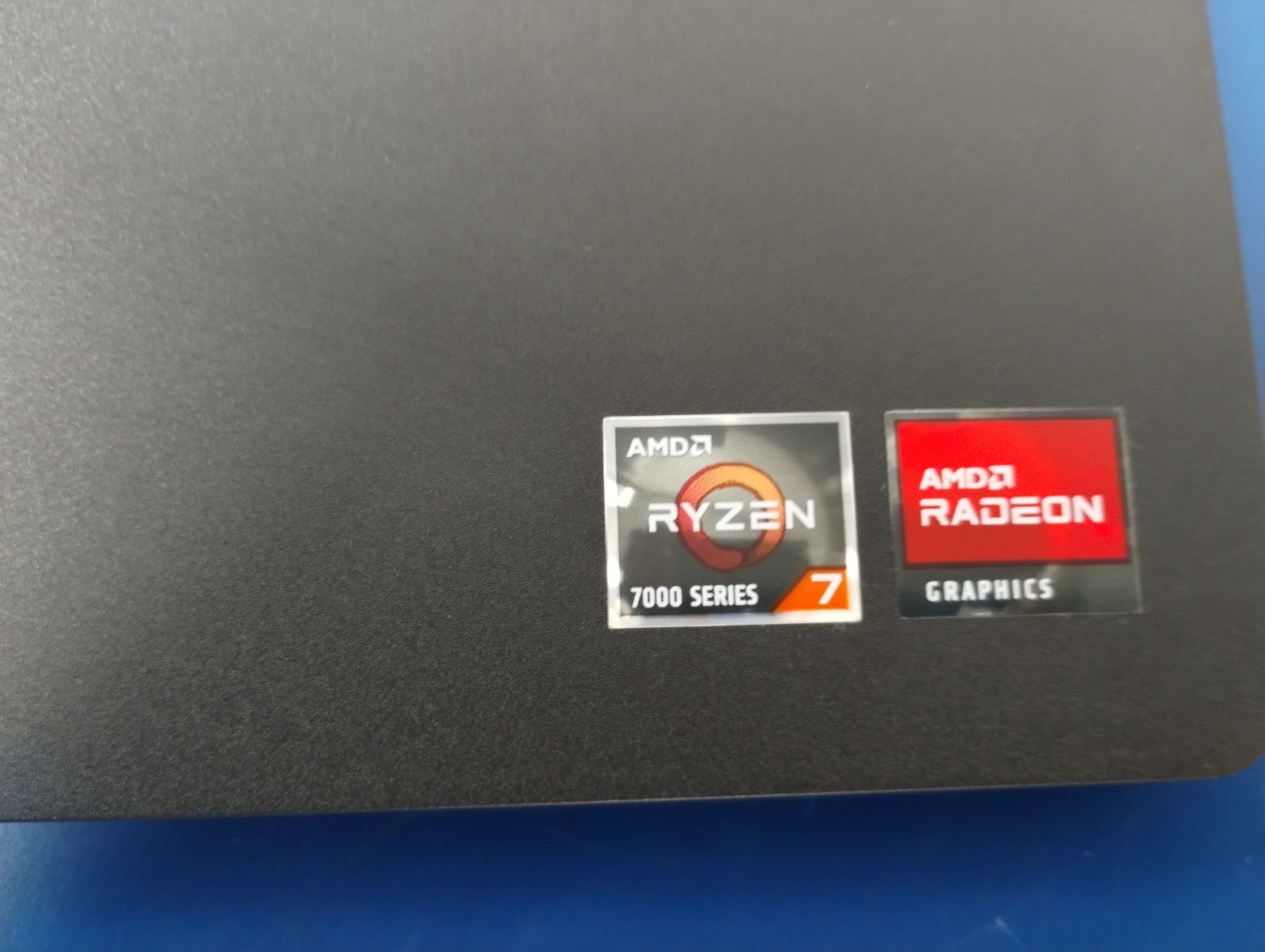 DELL 15 DC15255 G8MK9, AMD Ryzen 7 7730U, 2.00 GHz, 16 GB RAM, 512 GB NVMe SSD