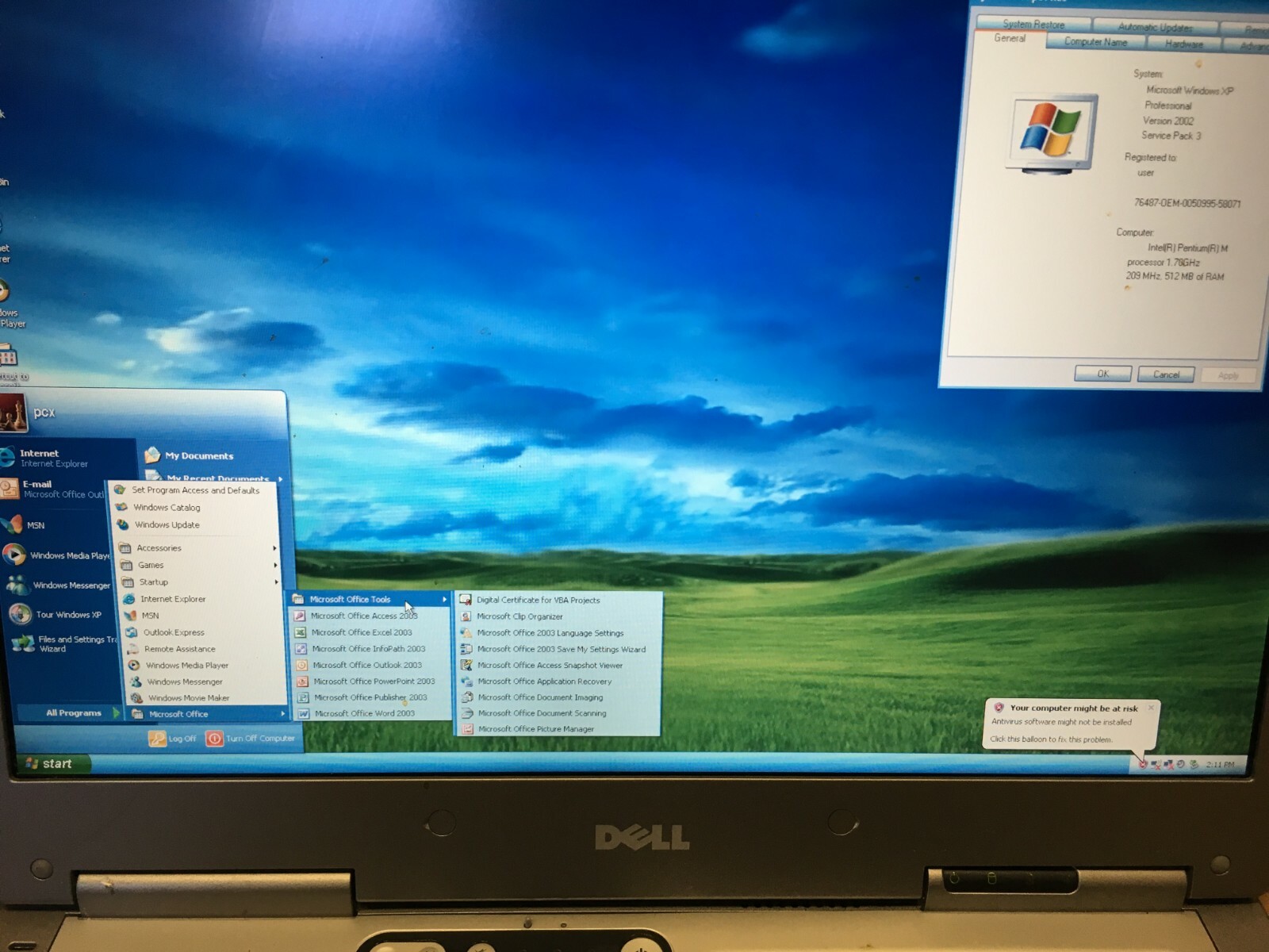 Dell Latitude D800 Laptop M 1.70GHz 512MB RAM 30GB HDD WINDOWS XP NVIDIA GEFORCE