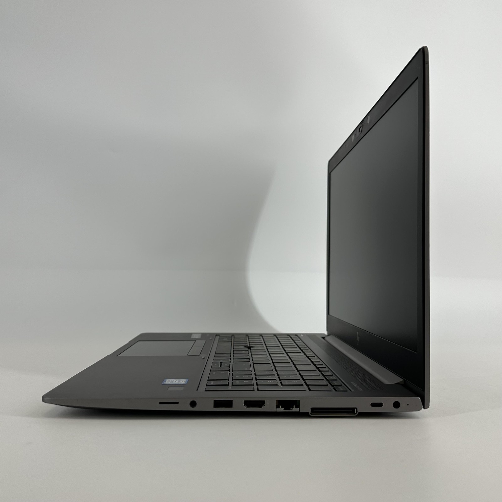HP ZBook 15u G5 15.6 FHD i7-8650U 1.90GHz 16GB 512GB SSD AMD Radeon Pro WX 3100