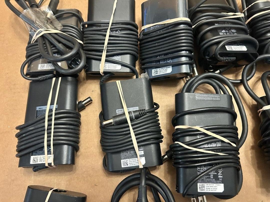 Qty.13 Dell 65W Laptop Adapters 03F1CN 0FPC2Y 06TFFF 0JNKWD
