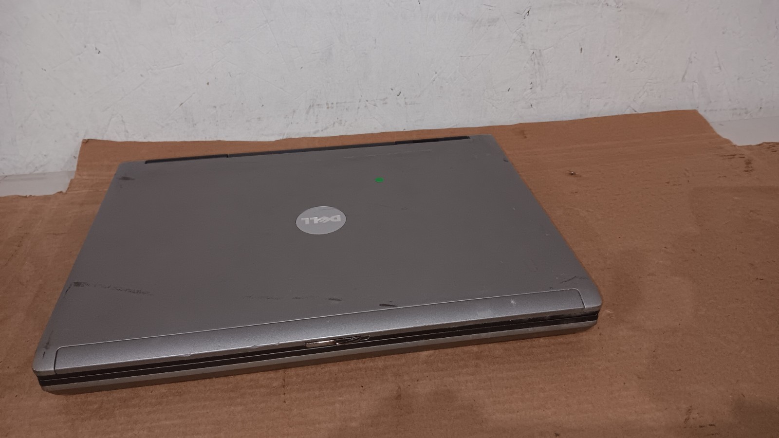 Vintage Dell Latitude D830 D820 Retro XP Gaming Laptop Windows XP pro 4GB Ram