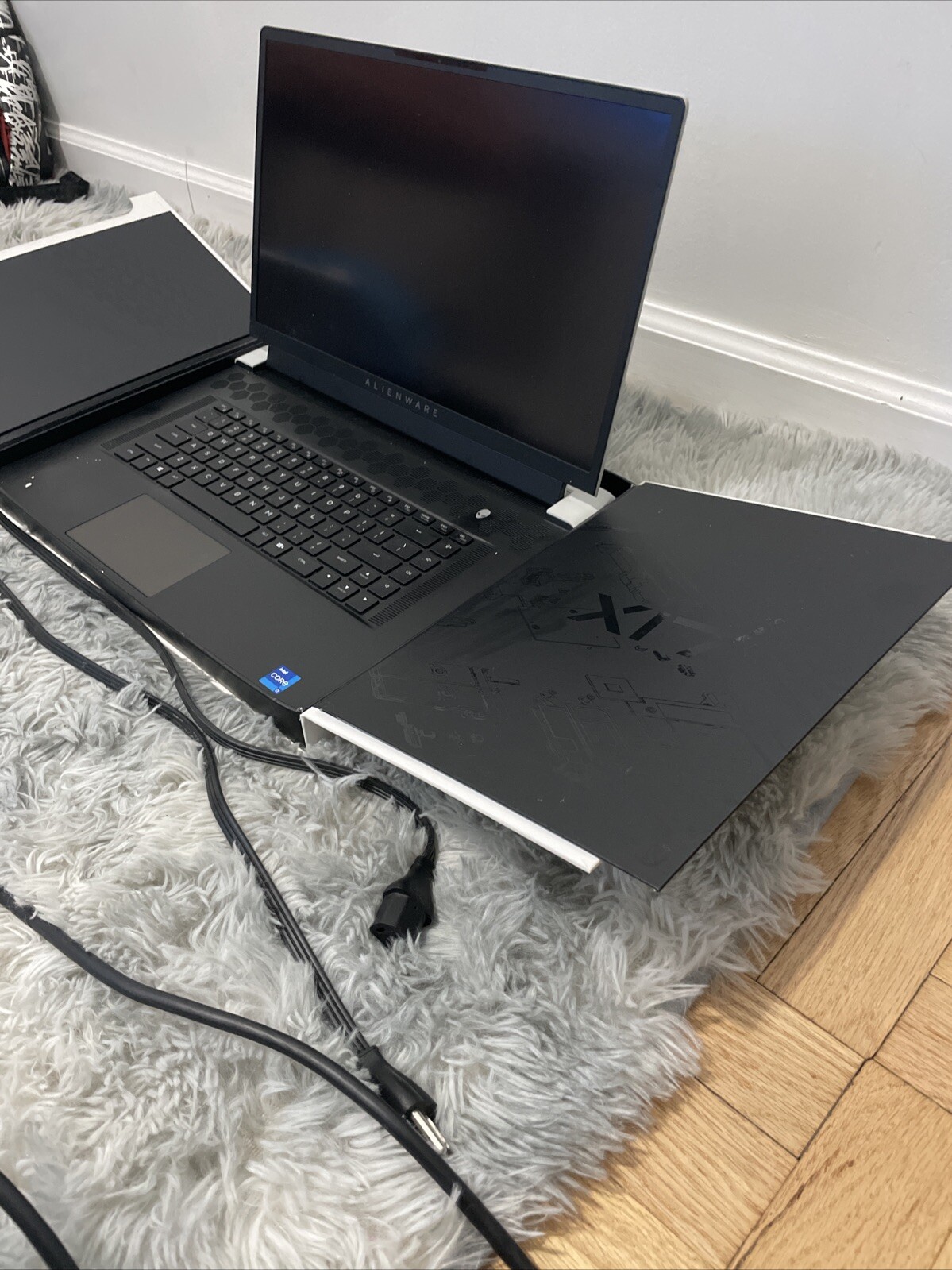 Alienware Gaming Laptop. Condition Used, Intel Core I7 With A 4060 Any Offers?