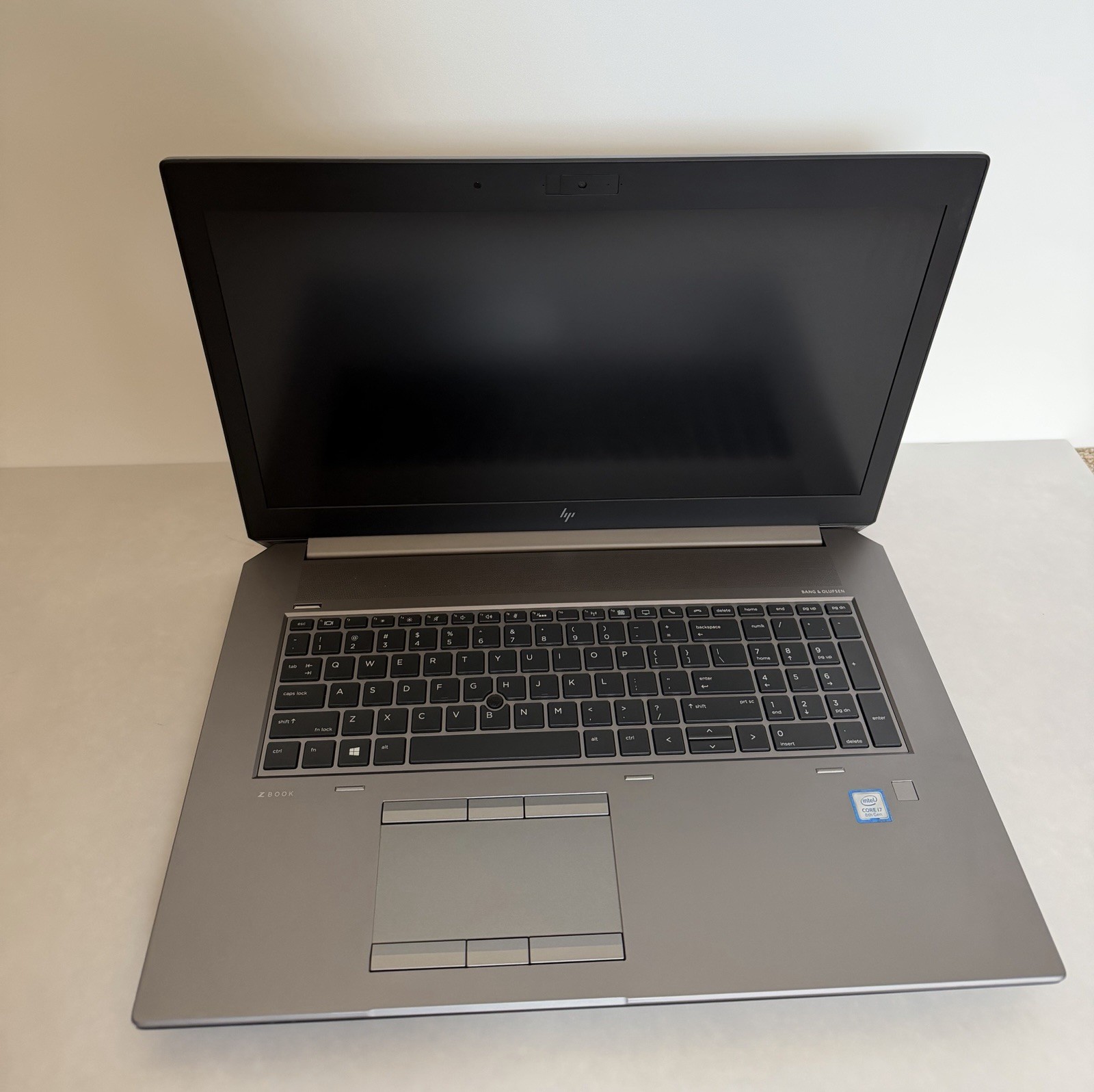 HP ZBook 17 G5 i7-8750H 16GB 1TB SSD NVIDIA Quadro P2000 17″ Workstation Laptop