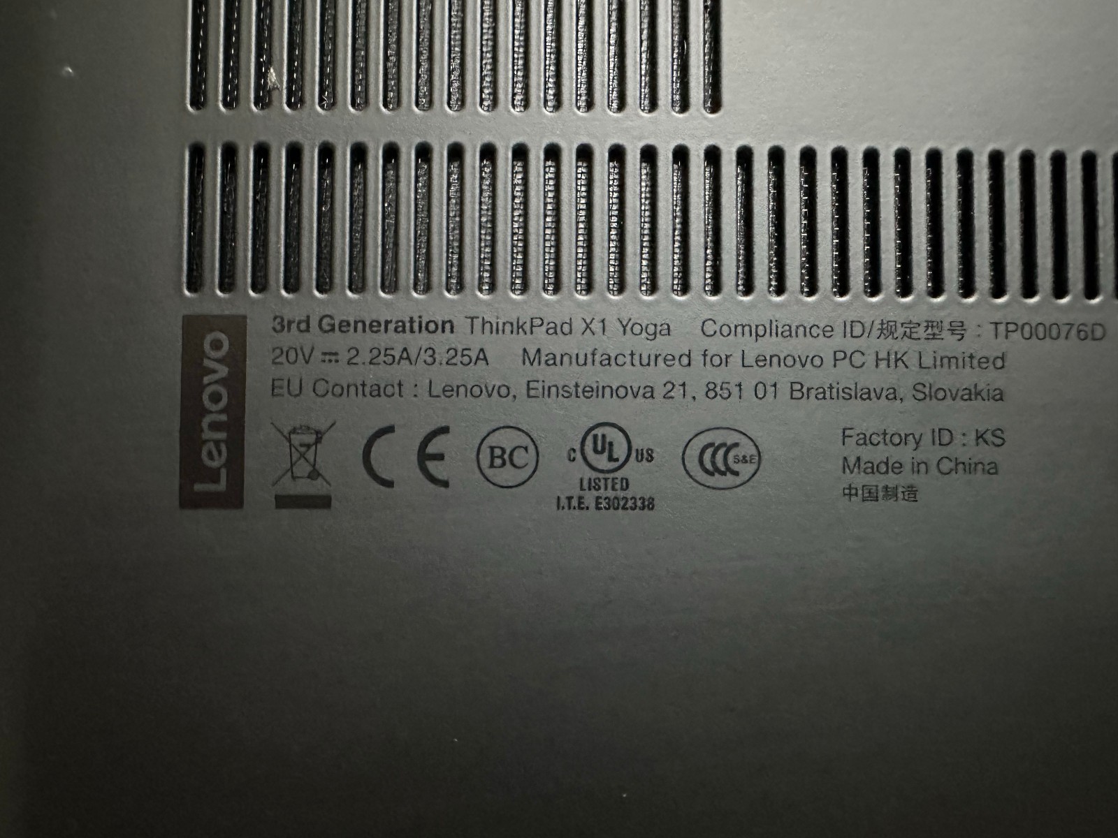 Lenovo ThinkPad X1 Yoga 3rd Gen (i5-8350U, 16GB RAM, Boot to Bio) NO SSD/ADAPTER