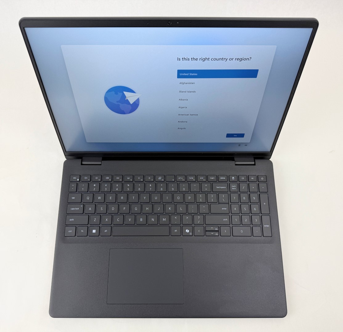 Dell 16 DC16250 16″ FHD Touch Core 7 150U 16GB 1TB SSD W11H