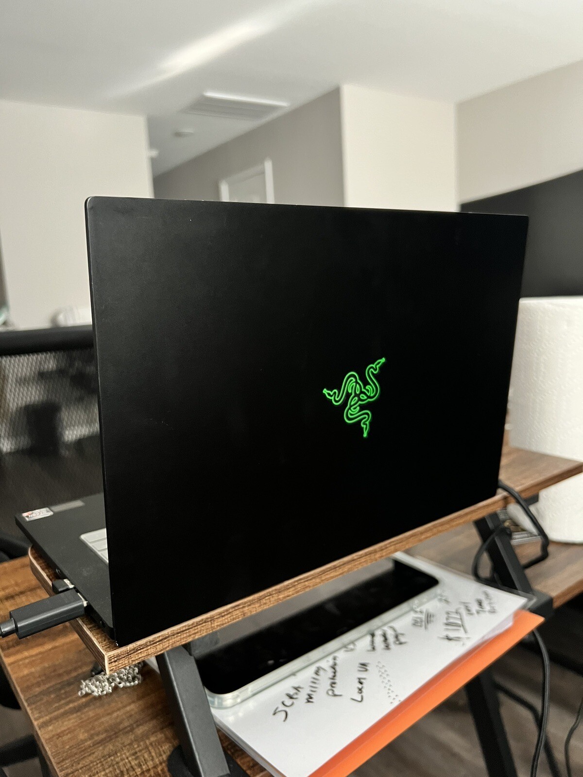 Razer Blade 14″ (1TB SSD, AMD Ryzen 9 5900HX, 16GB, GeForce RTX 3070