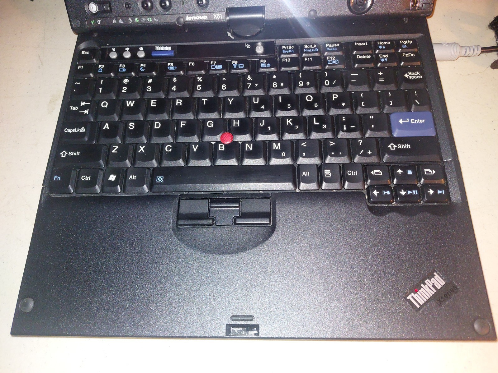 Lenovo X61 ThinkPad L7500 Core 2 Duo CPU + ULTRABASE LENOVO renewd