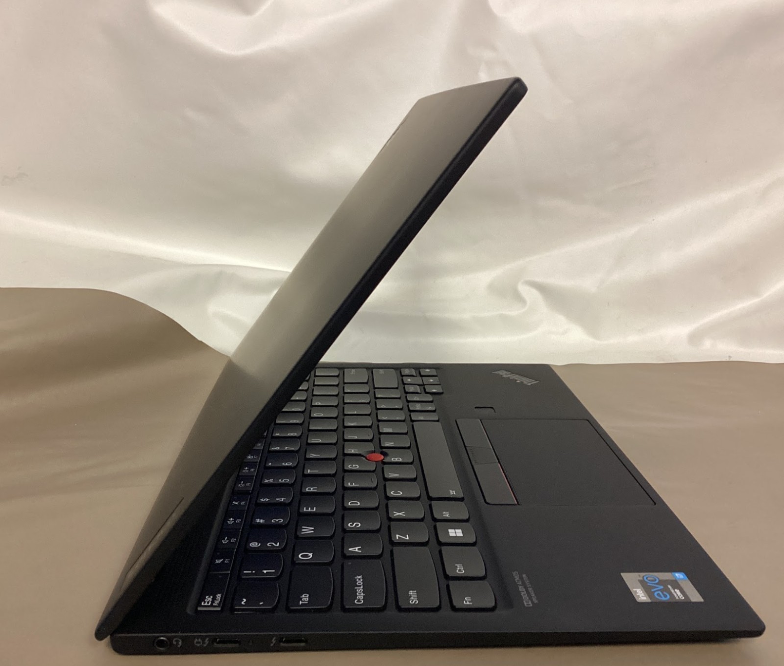 Lenovo ThinkPad X1 Nano 13″ Ultrabook Intel i7-1160G7 16GB RAM 512GB SSD Win 10P