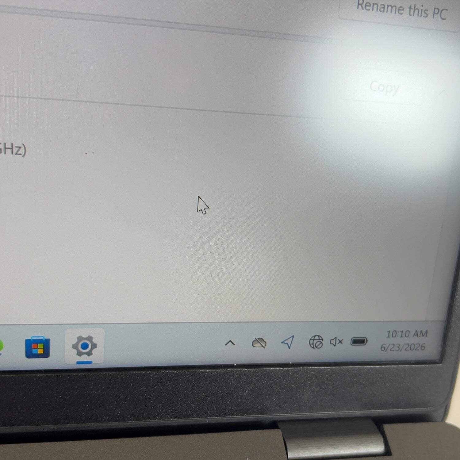 Broken Dell Latitude 5400 14″ i5-8365U 1.6GHz 8GB RAM 256GB SSD Bright Spots