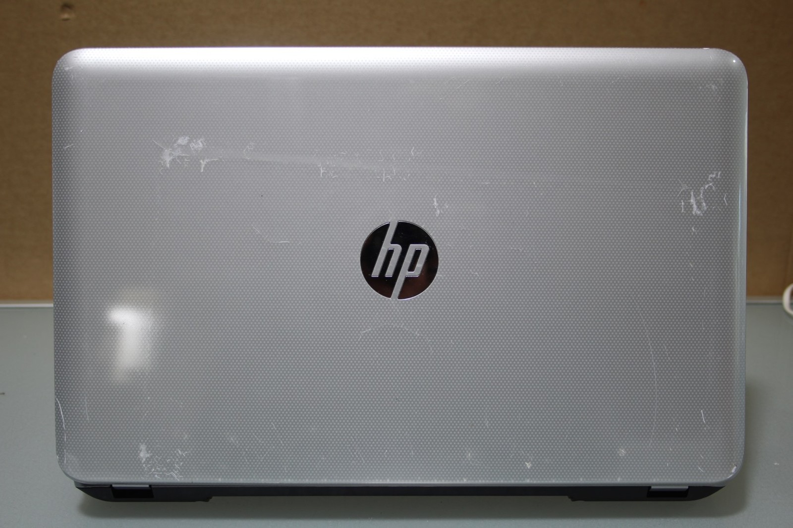 HP Pavilion TPN-0121 Notebook AMD A8 Raedon Faulty!