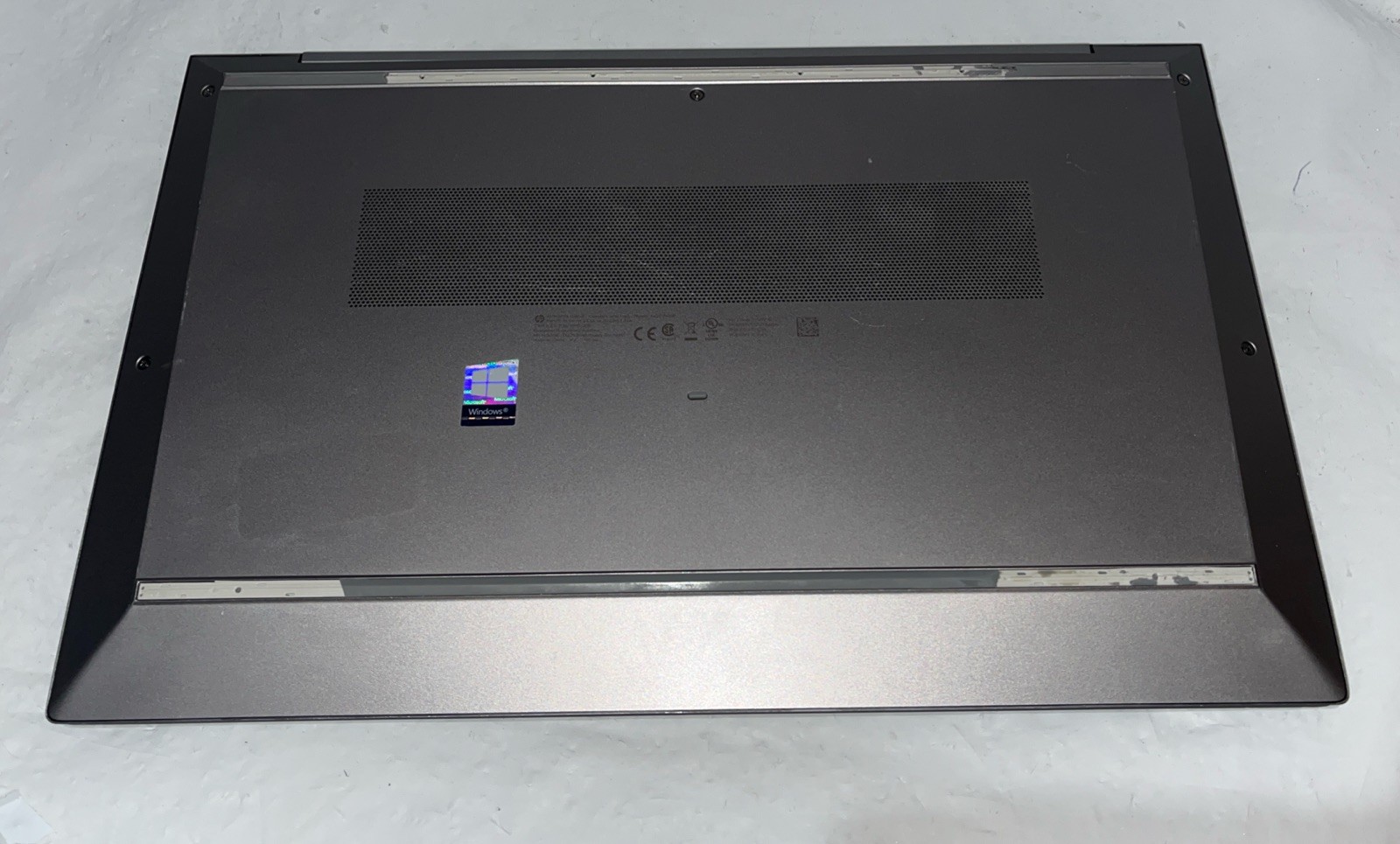 HP Z Book Firefly 15 G7 15″ i5-10210U@1.6GHz, 16GB RAM, 512 GB M2, W11P *READ*