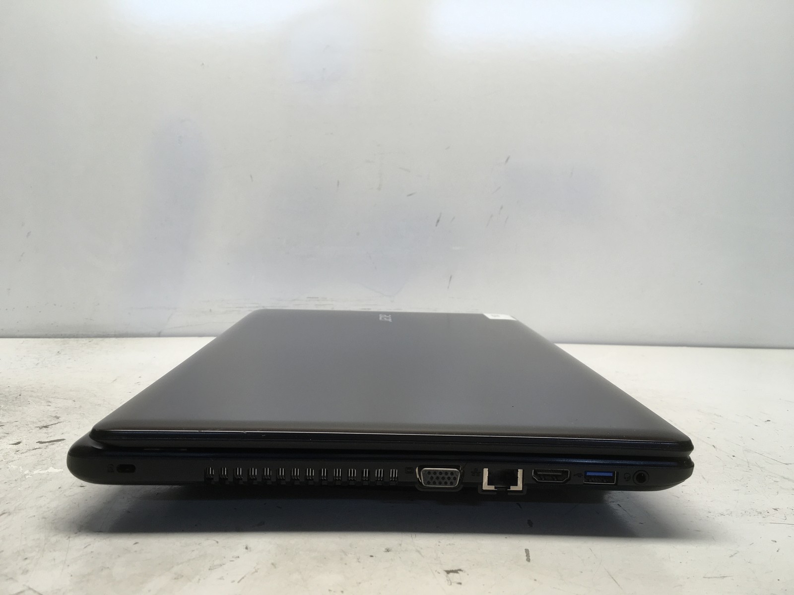 Acer Aspire E5-571P-55TL Intel Core i5-4210U 1.7GHz 4 GB NO HDD No Batt