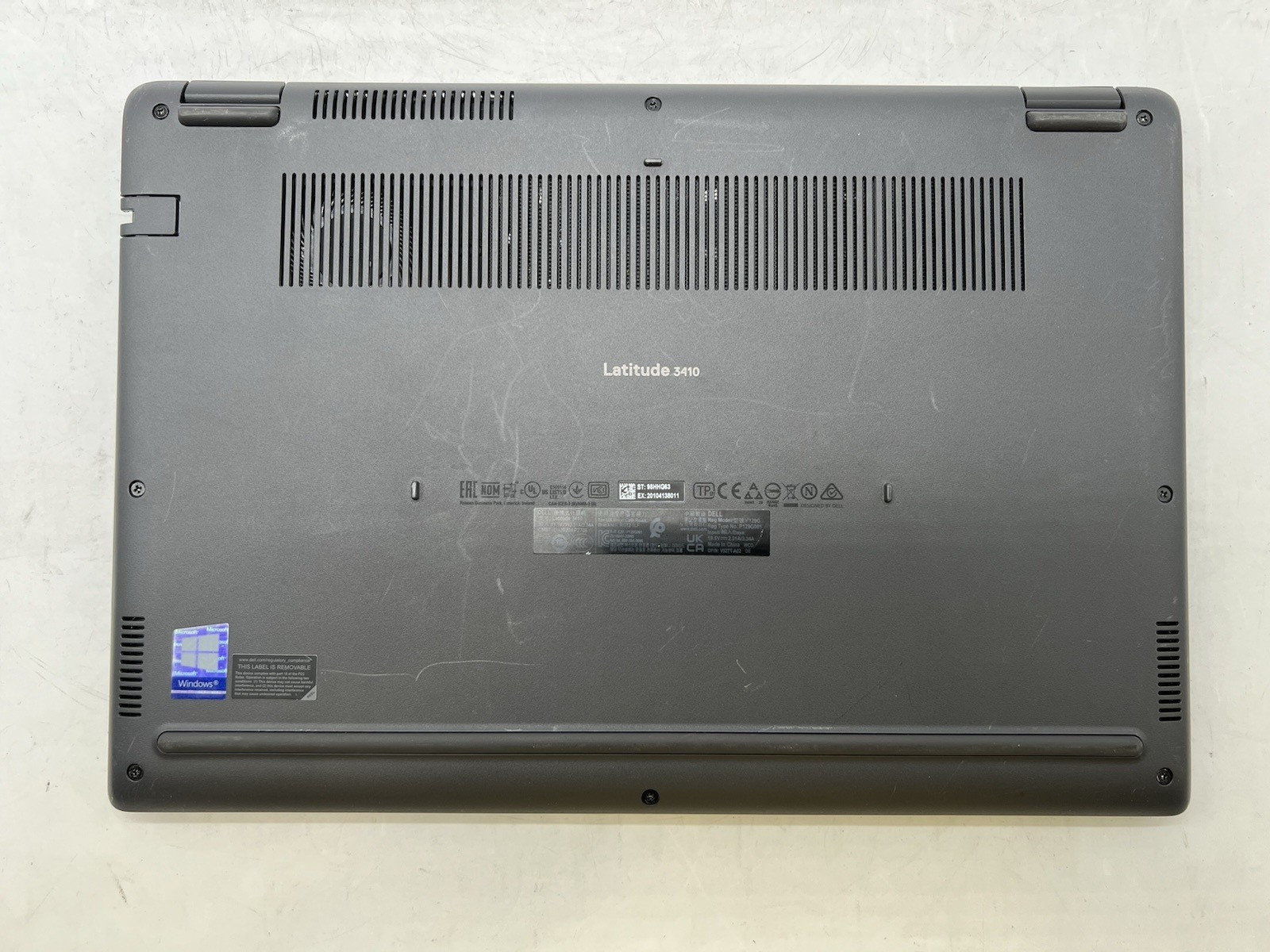 Dell Latitude 3410, i7-10510U CPU, @ 1.80GHz, 8GB RAM, 256GB NVMe-No OS/Charger