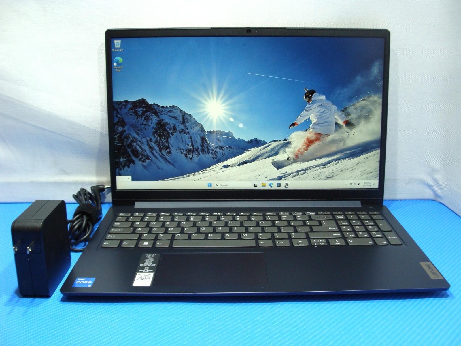 Lenovo IdeaPad 1 15IAU7 15.6″ FHD TOUCH core i5-1235U 1.3GHz 8GB 512GB Win 11 H