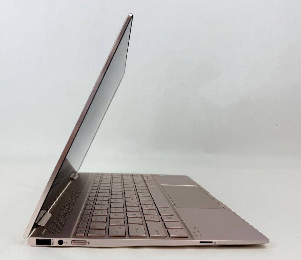 HP Spectre x360 13t-ae000 13.3″ FHD Touch i7-8850U 16GB 256GB SSD W11H 2in1
