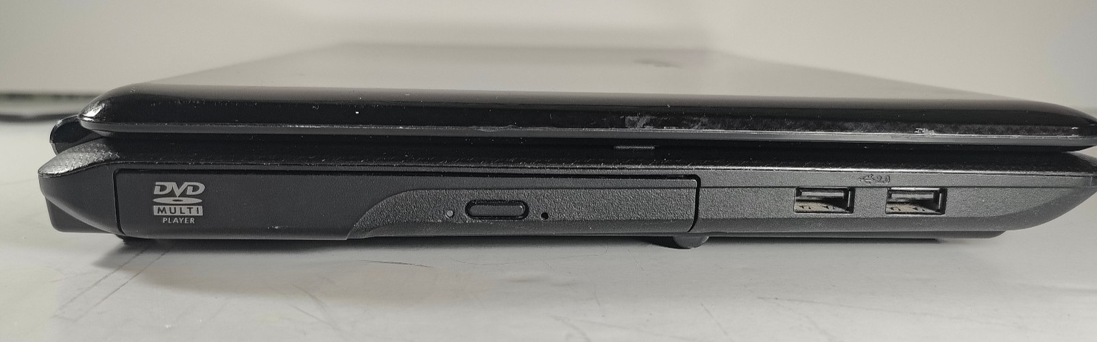 ASUS K60I Intel Pentium T4400 2.20GHz/4GB RAM/500GB HDD/16″ Win 7