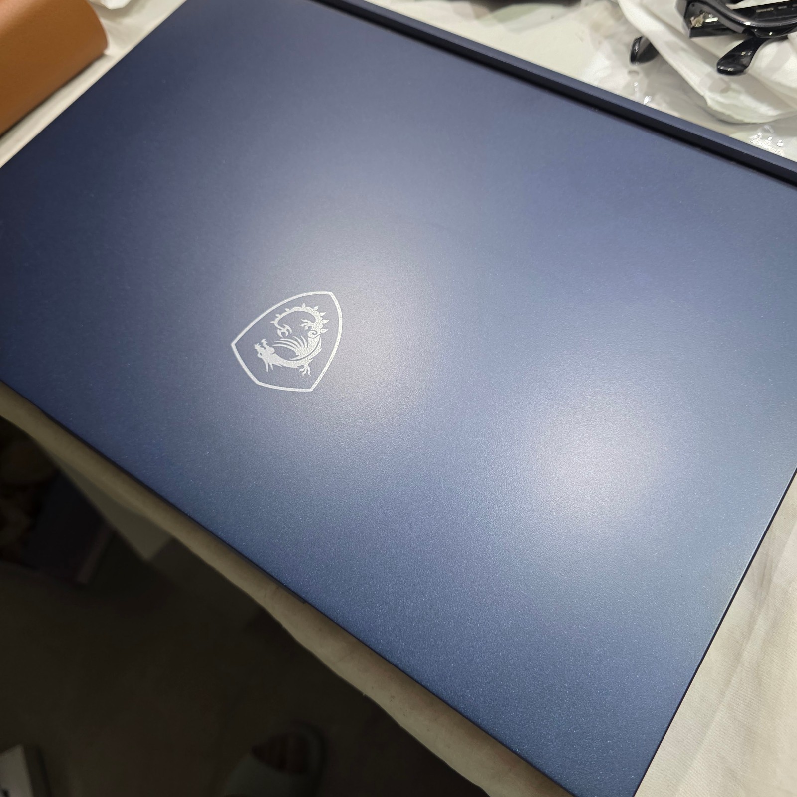 MSI Stealth 16 AI Studio 4K 120Hz Mini-LED Ultra 9 185H 32GB 2TB SSD RTX 4090