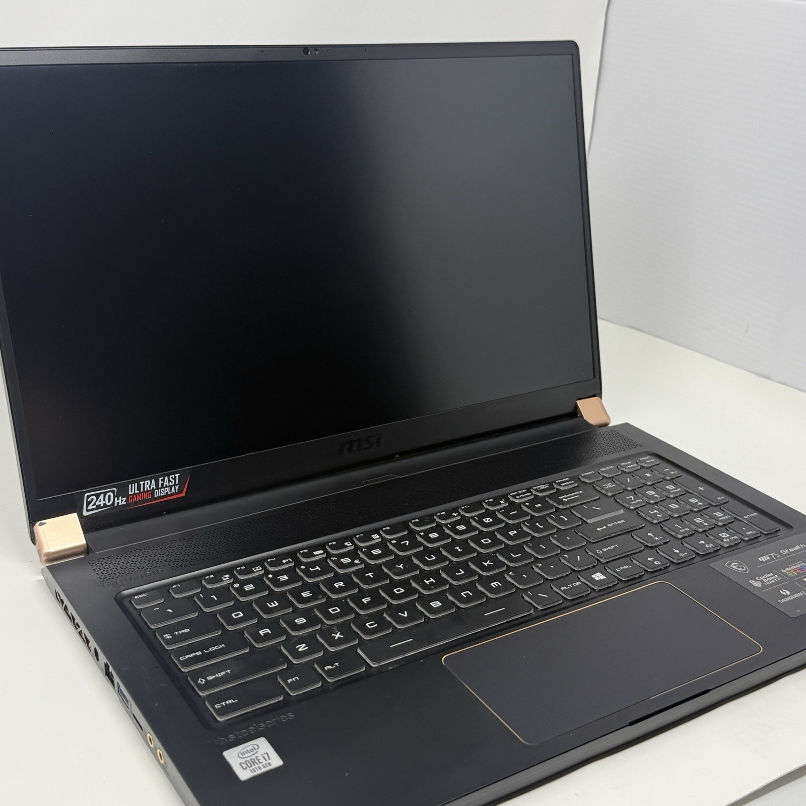 MSI GS75 Stealth 10SE-620 – 17.3″ FHD – i7-10875H –16GB RAM –RTX 2060 –512GB SSD