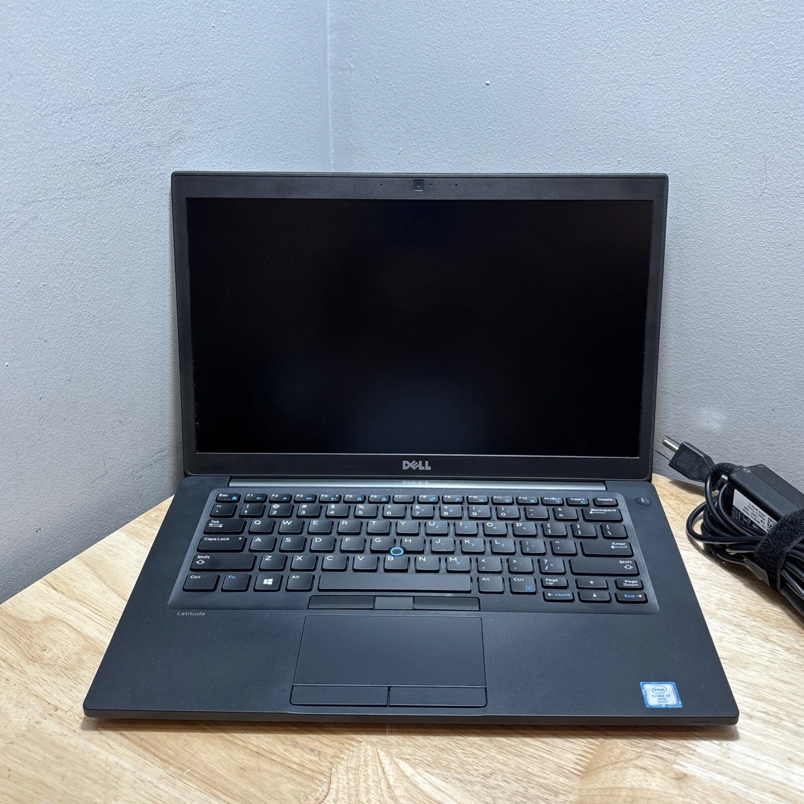 Dell Latitude 7480-FHD-13.9- i7-7600U- 2.90 GHz 16G 512 M2 SSD Win 11 Pro touch