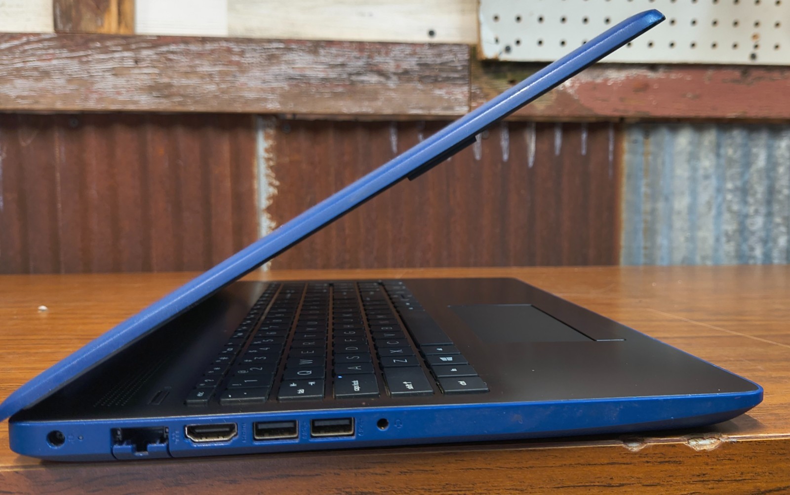 HP Laptop 15-db0091wm (Windows 11 / AMD A4-9125 / Radeon / 8GB / 128GB SSD)