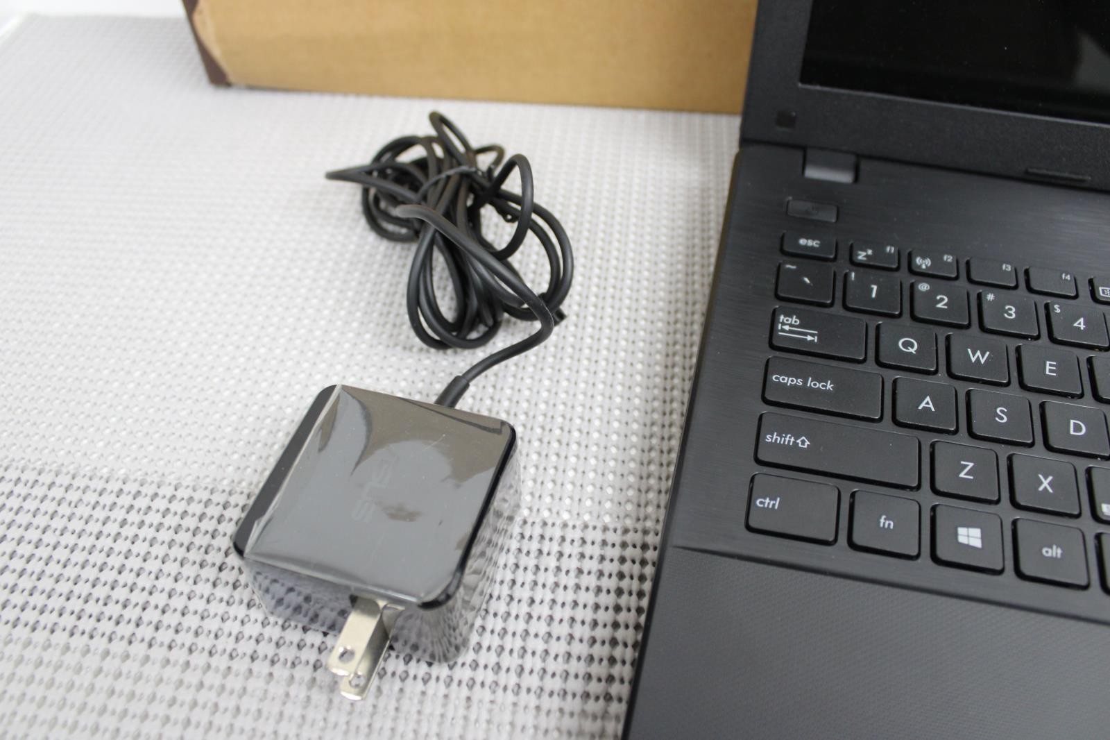 Asus X551MA Intel Celeron N2840@2.16GHz Window 10 Home 4GB