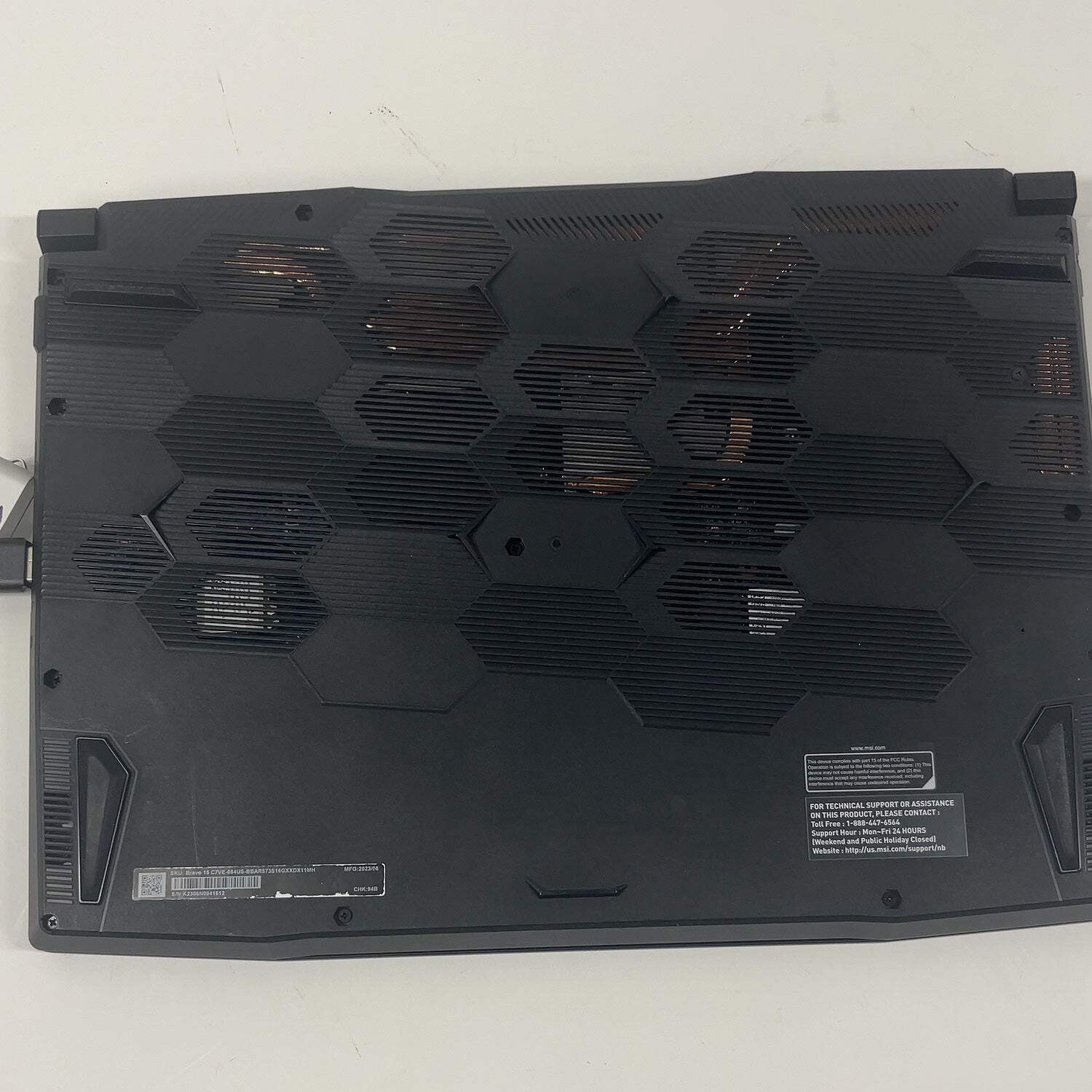 MSI Thin 15 GF63 15.6″ Ryzen 5 753HS 3.3GHz 16GB RAM 512GB GeForce RTX 4050