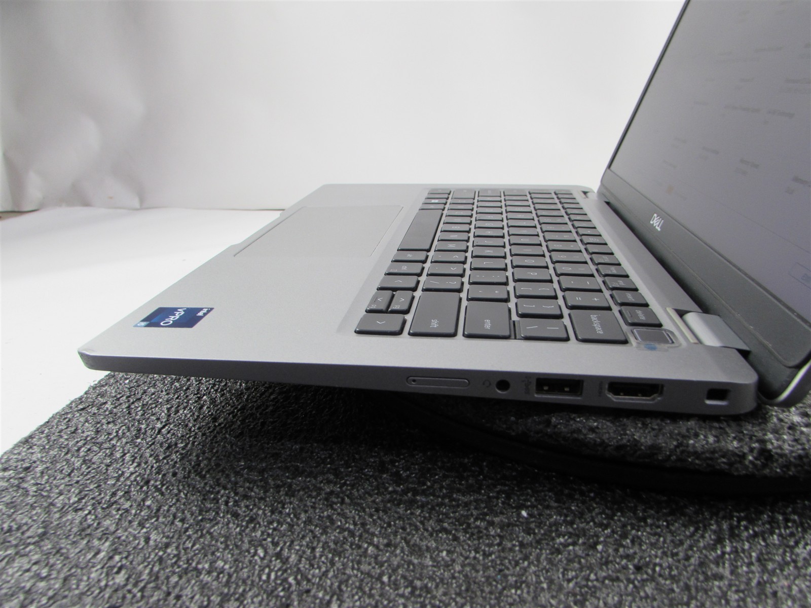 DELL LATITUDE 5330 FHD TOUCHSCREEN I5-1245U 10 CORE 512GB SSD 16GB RAM NO O.S