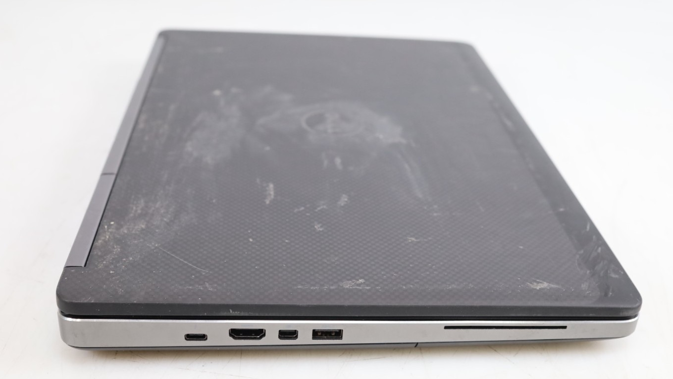 Dell Precision 7520 15.6’’ Intel i5-7300HQ 8GB DDR4 No HDD COA OS