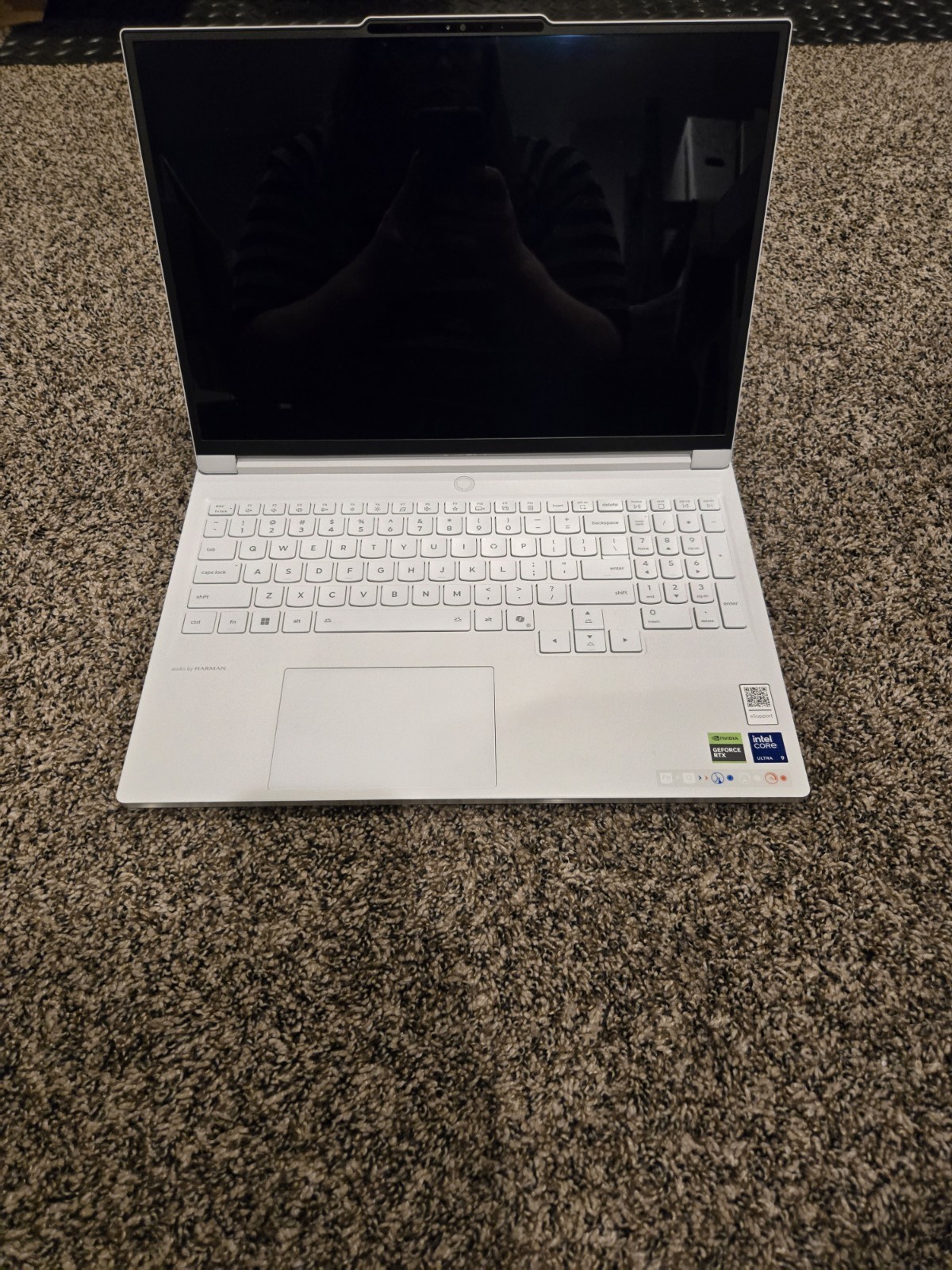 Lenovo Legion 7i Gen 10 16 QHD+ Ultra 9 275HX 32GB 1TB SSD RTX 5070