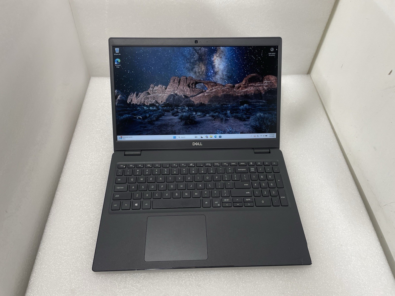 Dell Latitude 3510 256gb Nvme Win 11 i5-10210u 4Core 2.11ghz 8gb RAM Webcam C D