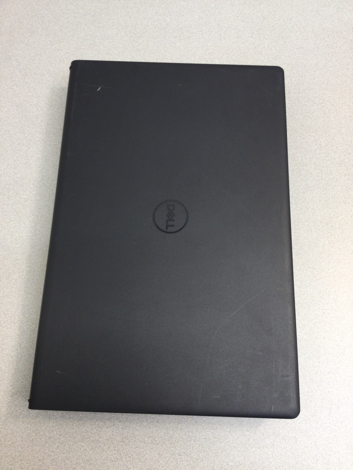 Dell inspiron 15 3530 core i5-1305U 1.30GHz 12GB RAM 256 GB SSD WIN 11 HOME