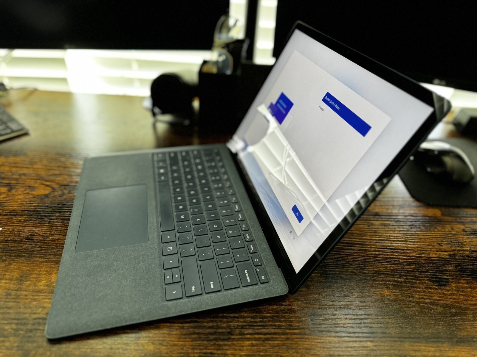 Microsoft Surface 3 13.5″ (256GB SSD, Intel Core i5-1035G7, 1.20GHz, 8GB RAM)…